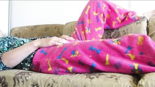 I love to play with my cunt - 2 image