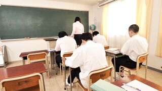 Married Teacher Kaho Tamaki Gets Wet 10 Times In A Climax Class Where She Can't Speak