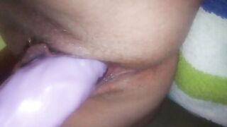 Wife fucks dildo and squits - 6 image