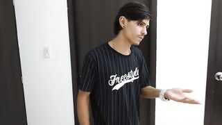 MI MADRASTRA ESTA CALIENTE Y ME PROPONE FOLLAR EN SECRETO MI VERGA-highlight - 2 image