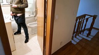 Unlucky dude is masturbated by cop during arrest warrant - 4 image