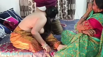 Desi Indian Porn Video - Real Desi Sex Videos Of Nokar Malkin And Mom Group Sex