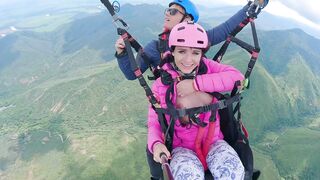 SQUIRTING while PARAGLIDING in 2200 m above the sea ( 7000 feet )