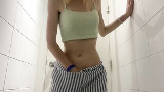 Inexperienced naughty teen big squirt in public toilet