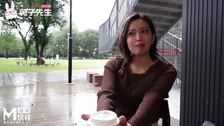 Sexy Japanese with petite body cheating with a big dick in the hotel