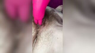 Be a good boy and drink Mom's champagne whilst munching on her natural pussy - 11 image