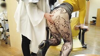 Japanese mature milf with huge natural tits and big butts got her wet pussy fucked so hard and got orgasm - 4 image