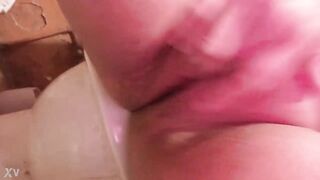 You see how I cum and have a squirt that almost ruins the camera