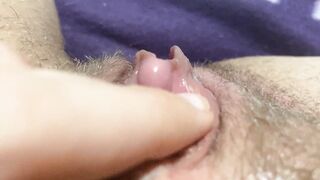 huge clit jerking orgasm extreme closeup - 6 image