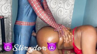 Spiderman saved the city then fucked a fan - 5 image