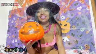 Morena Rabuda plays with her horny penile pumpkin squirts on halloween night - 8 image