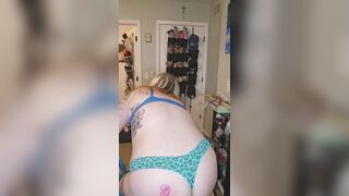 Dirty mommy strips and cums - 3 image