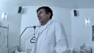 Blonde pees in doctor's face - 2 image