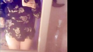 Rubbing pussy and squirting repeatedly just for you to see