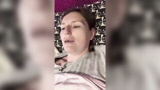 Squirting, Squelching, Noisy Hairy Pussy - 2 image