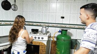 I found him masturbating in the bathroom and I help him to let me take a bath because my husband is coming - 4 image