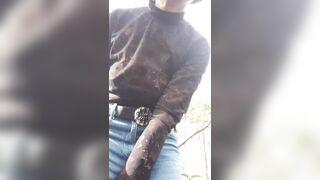 Going nude outdoor and squirting - 14 image