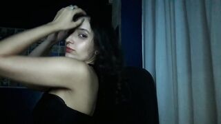 PLEASE DON'T CUM INSIDE! 18yo Girl helps to cum