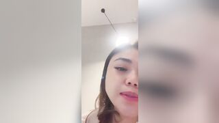 Cici Nindy Squirt with dildo a lot - 2 image