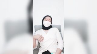 This Beautiful Hijab Girl Is Not Strong Nahan Lust - 5 image