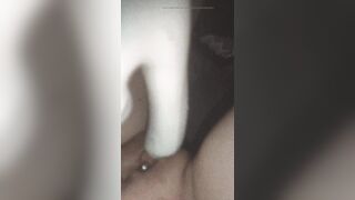 Plump, swollen labia and nh squirting pussy is all you need 