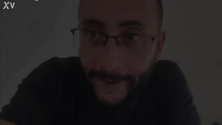 She had nowhere to stay and in gratitude she sucks my cock