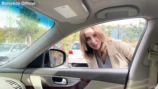 Mia Browen SQUIRTING in my Car - 8 image