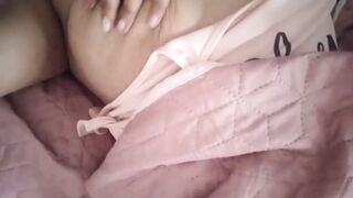 TEEN SCHOOLGIRL WAKES UP HAVING WET DREAMS AND GETS UP HORNY WITH HER WET PUSSY - 3 image