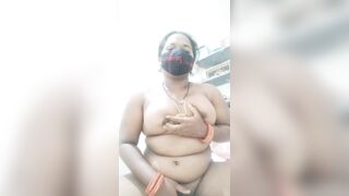 Tamil mami in pavadai - 7 image