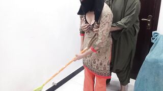 Desi Pakistani Beautiful Maid Flashing Boobs Seducing Her Boss - 2 image