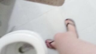 Urinating with a very hairy vagina - 5 image