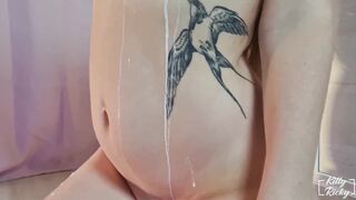 Squirt in the Mirror - 11 image
