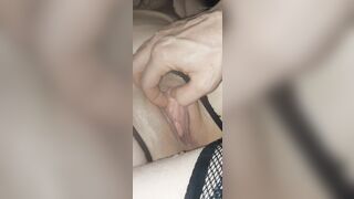 She can't stop cuming - 7 image