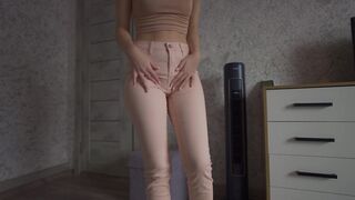 Desperation Pee in Jeans! Wetting Pants - 7 image