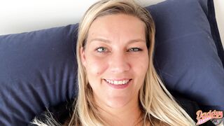 My cunt squirts several times in bed! Cumshot + Squirting + 4 orgasms - 3 image