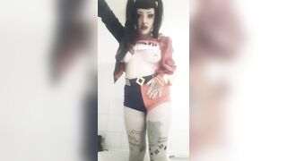 Peeing in Harley Quinn Cosplay! - 13 image