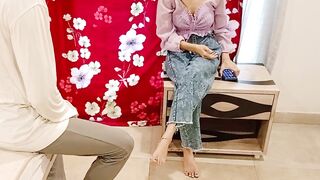 It's fun to fuck in the office.