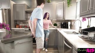 Valerica Steele Squirts All Over Stepbro's Cock like a Super Soaker - S34:E8 - 3 image