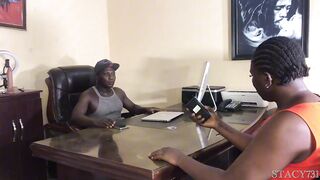 Mature pornstar gets her pussy drilled & squirts all over in POV closeup