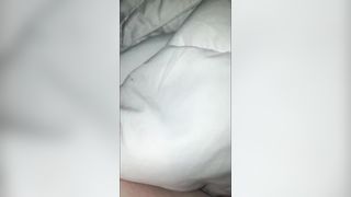 Amature wife masturbates - 13 image