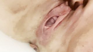 Strong orgasm with large squirt - 3 image