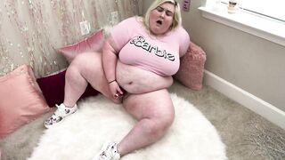 CUMMING IN MY SNEAKERS