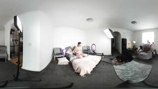 Luna Eclipse Behind The Scenes (BTS) VR Scene - 11 image